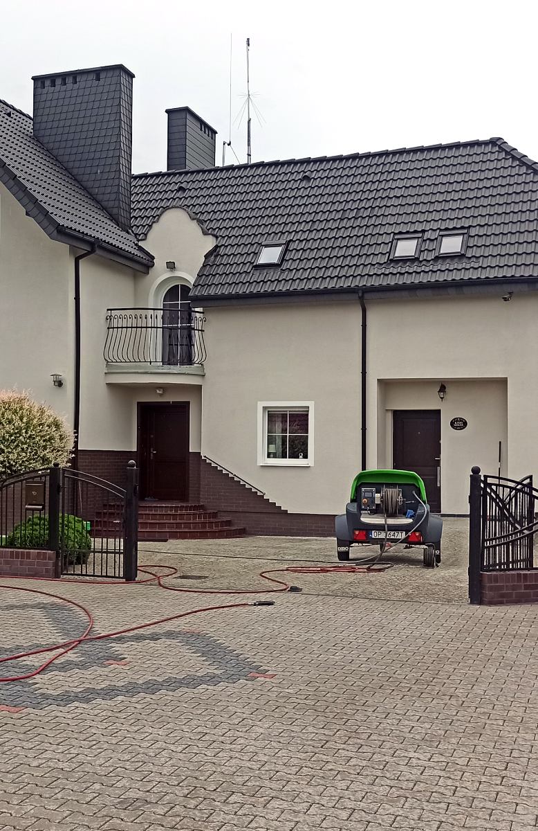 Mycie elewacji Brzeg
